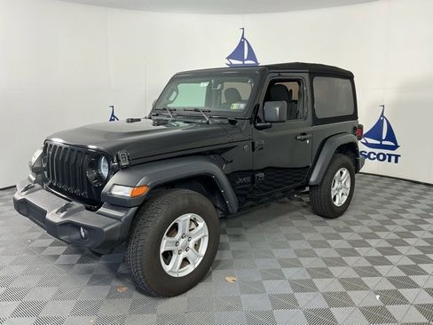 Used 2023 Jeep Wrangler Sport S image 2