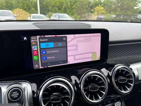 Used 2025 Mercedes-Benz GLB 250 image 20