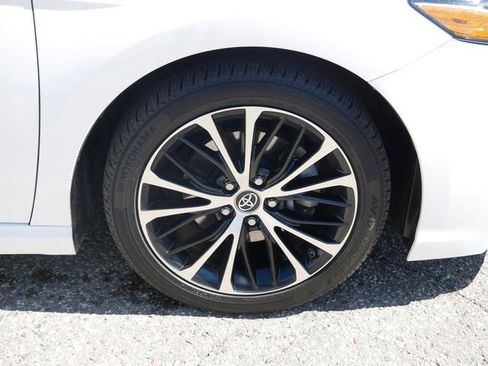 Used 2018 Toyota Camry SE w/ Protection Package (Q2) image 7