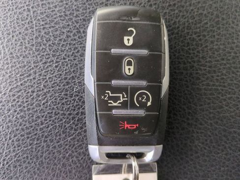 Used 2021 RAM 1500 Laramie image 30