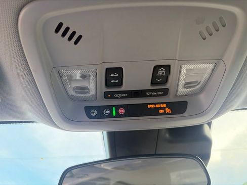 Used 2024 Chevrolet Malibu LT FWD image 18