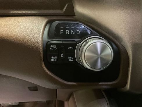 Used 2020 RAM 1500 Laramie image 26