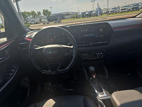 Used 2024 Chevrolet TrailBlazer RS w/ Convenience Package image 24