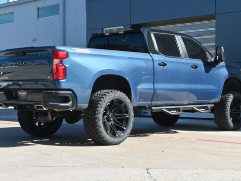 Used 2024 Chevrolet Silverado 1500 LT Trail Boss image 9