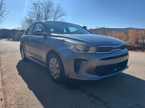Used 2019 Kia Rio S image 4
