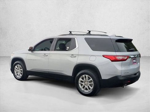 Used 2020 Chevrolet Traverse LT FWD image 6