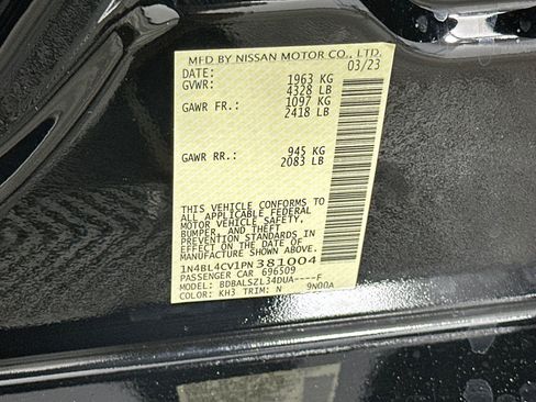 Used 2023 Nissan Altima 2.5 SR FWD image 12