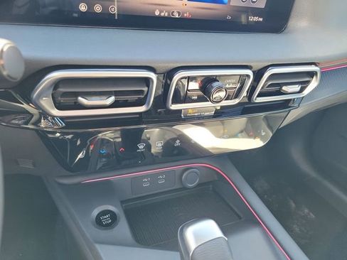 New 2026 Nissan Sentra SR w/ SR Premium Package image 17