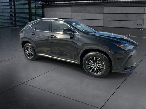 Used 2025 Lexus NX 250 FWD w/ Towing Package (2000 Lbs) image 2