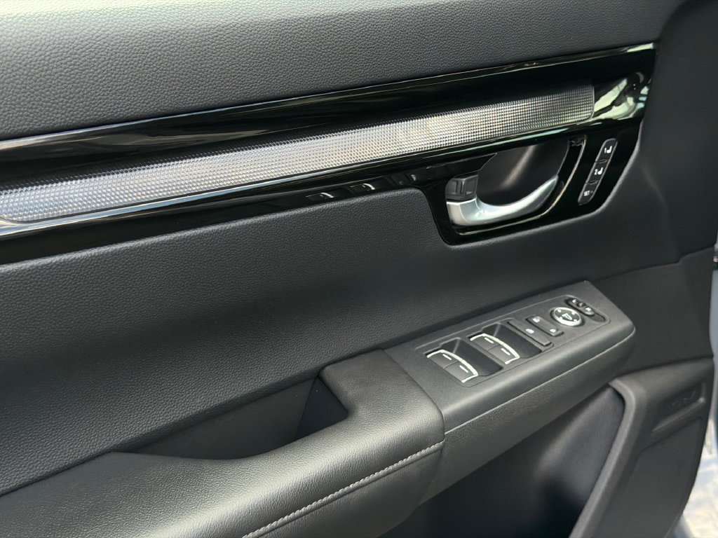 Used 2025 Honda CR-V EX-L image 19