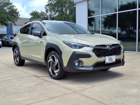 Used 2026 Subaru Crosstrek 2.5i Limited w/ Crosstrek Mirror Package AWD/4WD image 2
