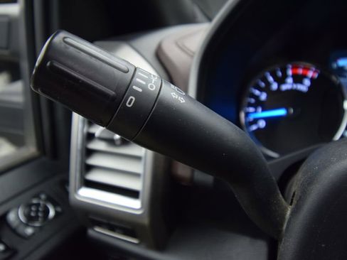 Used 2017 Ford F350 Platinum w/ Platinum Ultimate Package image 39