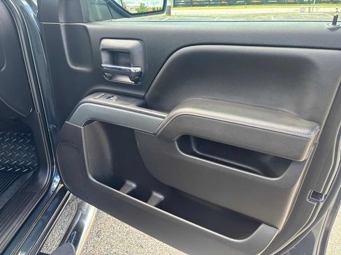 Used 2017 Chevrolet Silverado 1500 LT w/ All Star Edition AWD/4WD image 32