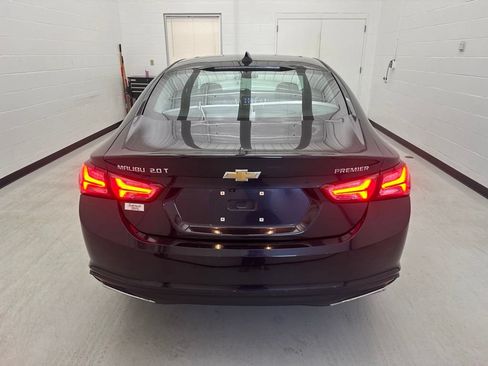 Used 2022 Chevrolet Malibu Premier FWD image 5