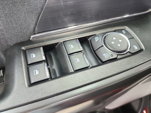 Used 2025 Ford F150 Lariat AWD/4WD image 41
