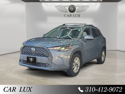 Used 2022 Toyota Corolla Cross LE w/ Black Badges Package (TMS) FWD image 1