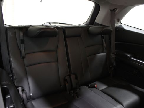 Used 2021 Honda Pilot Touring image 29