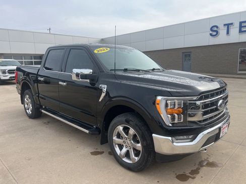 Used 2022 Ford F150 Lariat AWD/4WD image 4