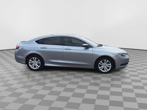 Used 2016 Chrysler 200 LX FWD image 9
