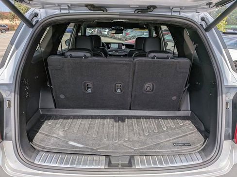 Used 2022 Hyundai Palisade Calligraphy image 13