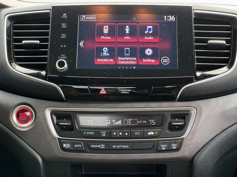 Used 2021 Honda Ridgeline Sport image 13