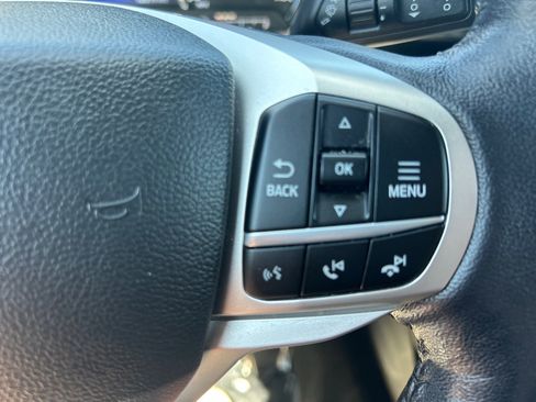 Used 2022 Ford Explorer XLT w/ Equipment Group 202A AWD/4WD image 27