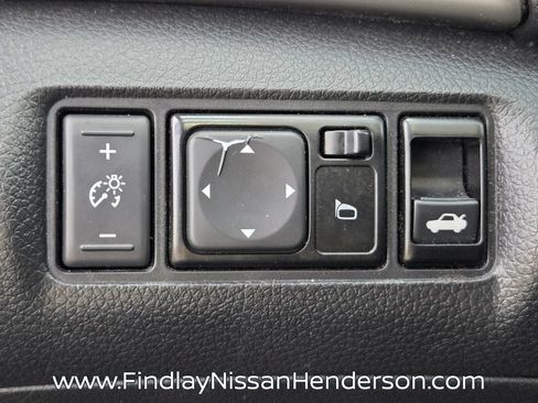 Used 2019 Nissan Sentra SV FWD image 23