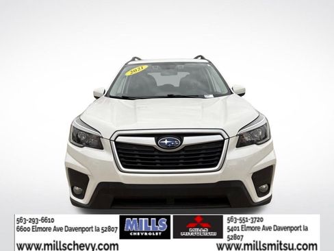 Used 2021 Subaru Forester Premium image 2