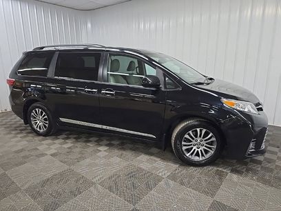 Used 2019 Toyota Sienna XLE w/ XLE Navigation Package