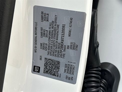 New 2026 GMC Canyon Elevation w/ Convenience Package image 22