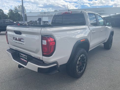 New 2026 GMC Canyon AT4 image 5