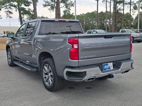 Used 2022 Chevrolet Silverado 1500 LT w/ Z71 Off-Road Package image 3
