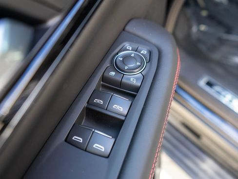 New 2026 GMC Yukon XL AT4 Ultimate AWD/4WD image 21