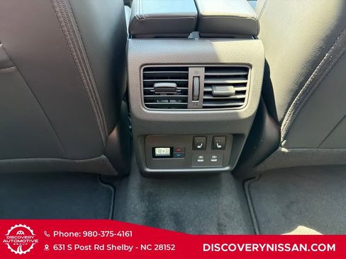 New 2026 Nissan Rogue Platinum AWD/4WD image 34