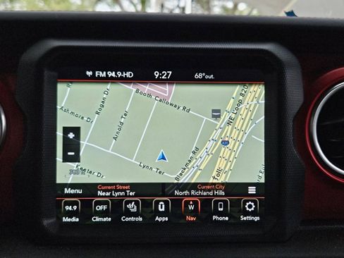 Used 2020 Jeep Gladiator Rubicon image 12