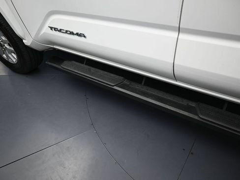 Used 2024 Toyota Tacoma SR5 RWD image 38