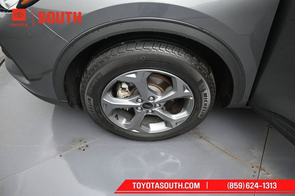 Used 2025 Ford Escape ST-Line AWD/4WD image 35