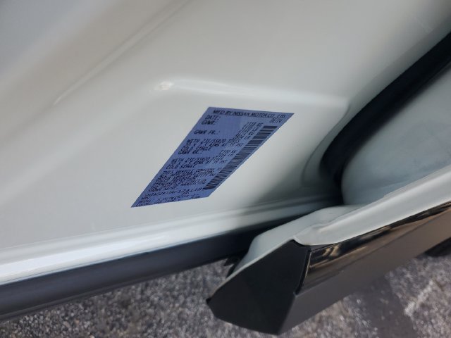 Used 2024 Nissan Murano SV w/ SV Midnight Edition Package FWD image 24