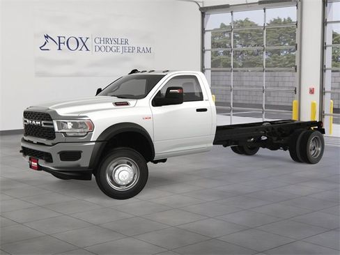 New 2024 RAM 4500 Tradesman image 2