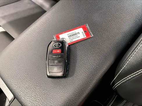 Certified 2025 Toyota Camry SE FWD image 30