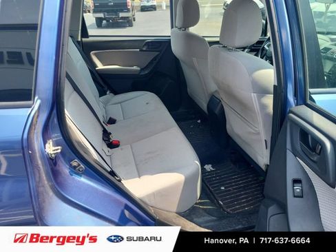 Used 2018 Subaru Forester 2.5i w/ Alloy Wheel Package AWD/4WD image 10