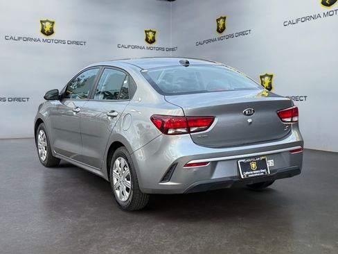 Used 2021 Kia Rio S image 3