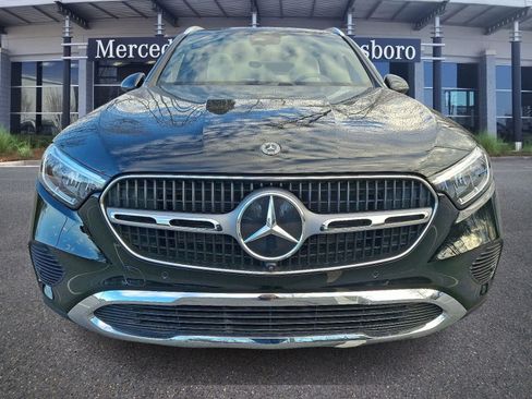Certified 2025 Mercedes-Benz GLC 300 GLC 300 image 2
