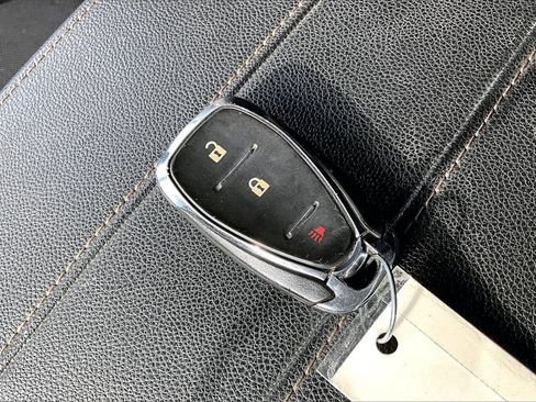 Used 2021 Chevrolet Traverse LS w/ LPO, Floor Liner Package image 12