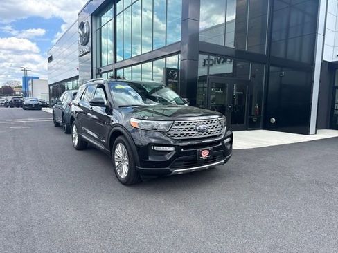 Used 2024 Ford Explorer Limited w/ Limited Technology Package AWD/4WD image 1