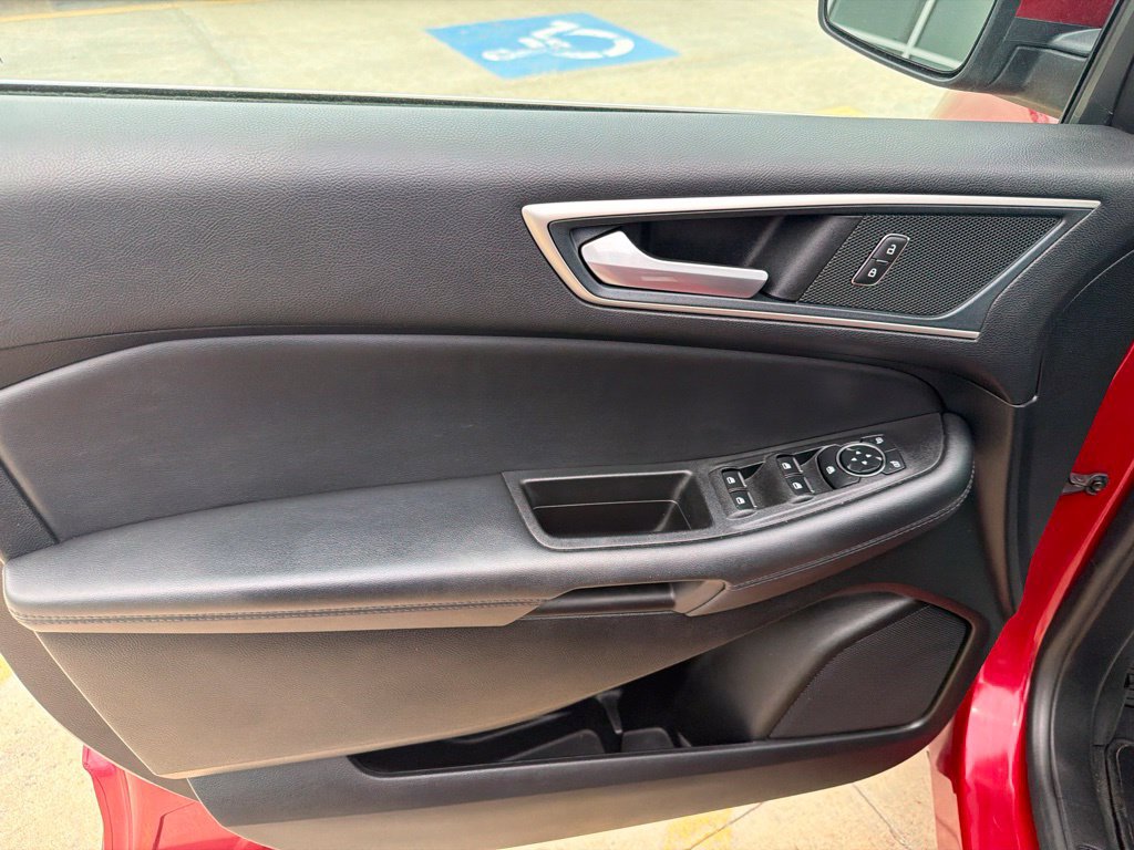Used 2024 Ford Edge SEL w/ Convenience Package AWD/4WD image 12