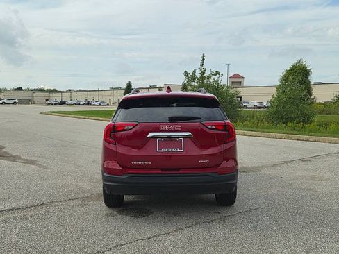 Used 2021 GMC Terrain SLE w/ Driver Convenience Package AWD/4WD image 6