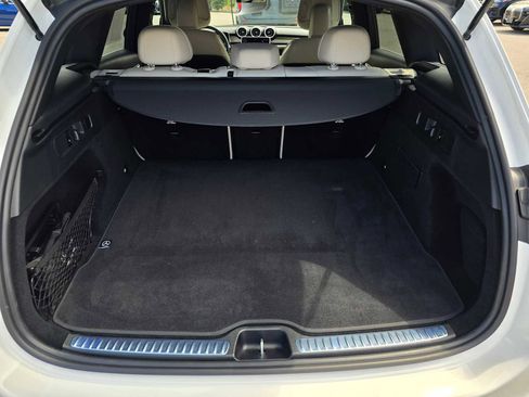 Used 2026 Mercedes-Benz GLC 300 image 16