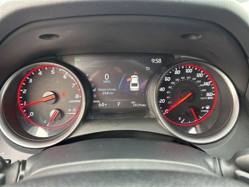 Used 2023 Toyota Camry XSE image 9