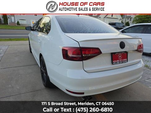 Used 2016 Volkswagen Jetta Sport FWD image 6